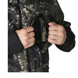 Alaska 1795 Superior Pro BlindTech Invisible II on tekninen miesten metsästystakki, joka on suunniteltu vaativiin pohjoismaisiin metsästysolosuhteisiin. Takki yhdistää hiljaisen rakenteen, korkean vedenpitävyyden ja erinomaisen hengittävyyden aktiiviseen metsästykseen tilanteissa, joissa liikkuminen, sääsuoja ja huomaamattomuus ovat ratkaisevia.