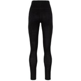 Kari Traa Anna High Waist Pants ovat naisten merinovillaiset kerrastohousut, jotka yhdistävät erinomaisen lämmöneristyksen, pehmeän käyttötuntuman ja näyttävän pohjoismaisen kuosin. 100 % merinovillasta valmistetut housut sopivat erinomaisesti hiihtoon, lasketteluun, retkeilyyn ja talven ulkoiluhetkiin.